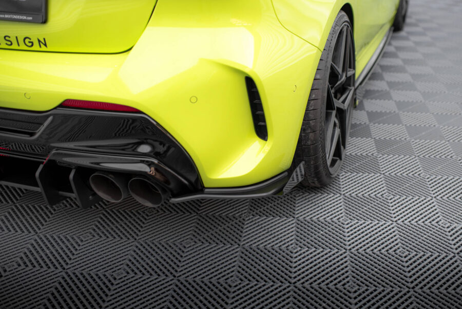 Bakre Flaps Street Pro V.2 Med Flaps V.2 BMW 1 F40 M-Pack / M135i – bilde 1 av 5