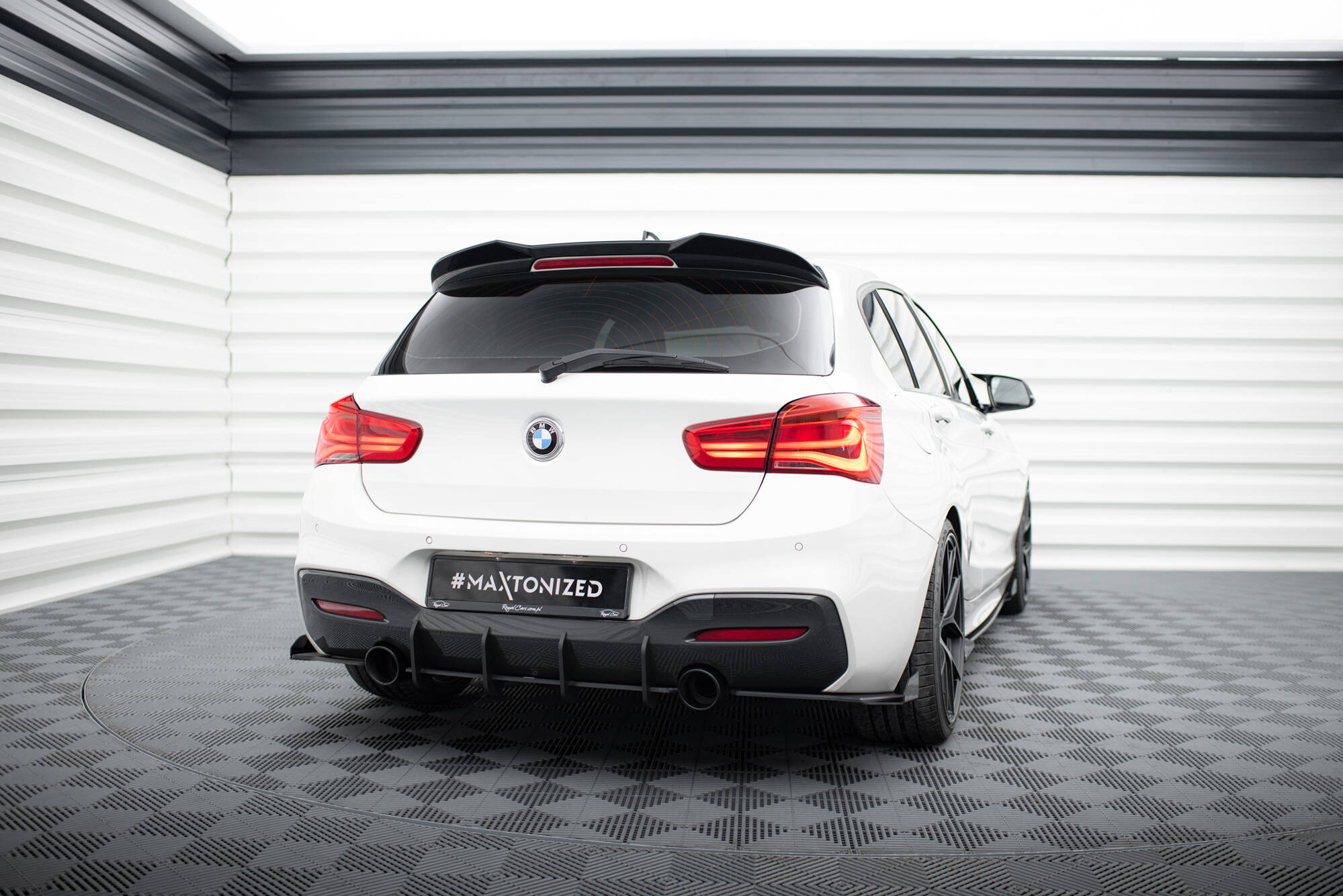 Bakre Flaps Street Pro V.2 Med Flaps BMW 1 F20 M140i - Bilde 2