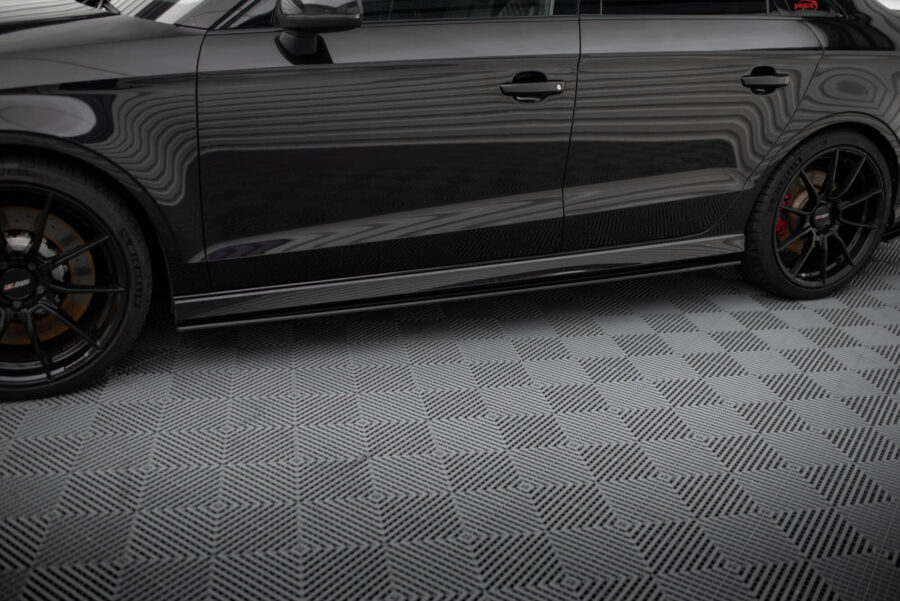 Sideskjørt Street Pro Audi RS3 Sedan 8V Facelift – bilde 1 av 4