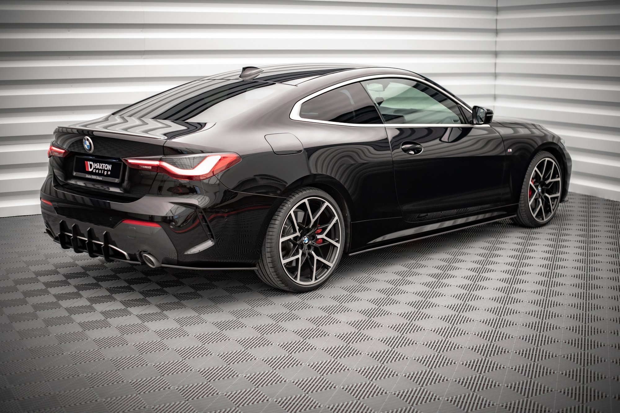 Sideskjørt Street Pro BMW 4 M-Pack / M440i G22 / G23 / G22 Facelift / G23 Facelift - Bilde 2