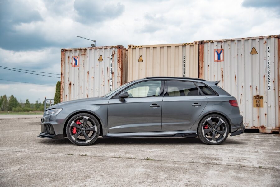 Sideskjørt Street Pro Med Flaps Audi RS3 8V Sportback – bilde 2 av 7