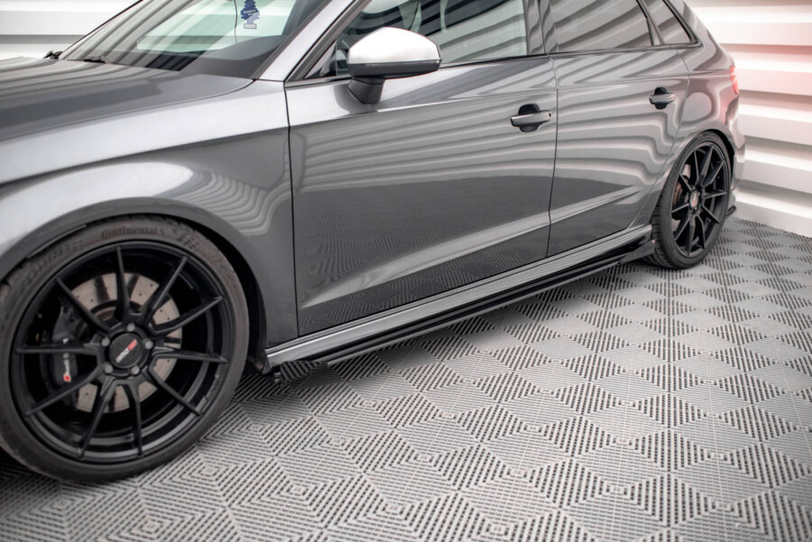 Sideskjørt Street Pro Med Flaps Audi S3 / A3 S-Line Sportback 8V Facelift – bilde 1 av 5