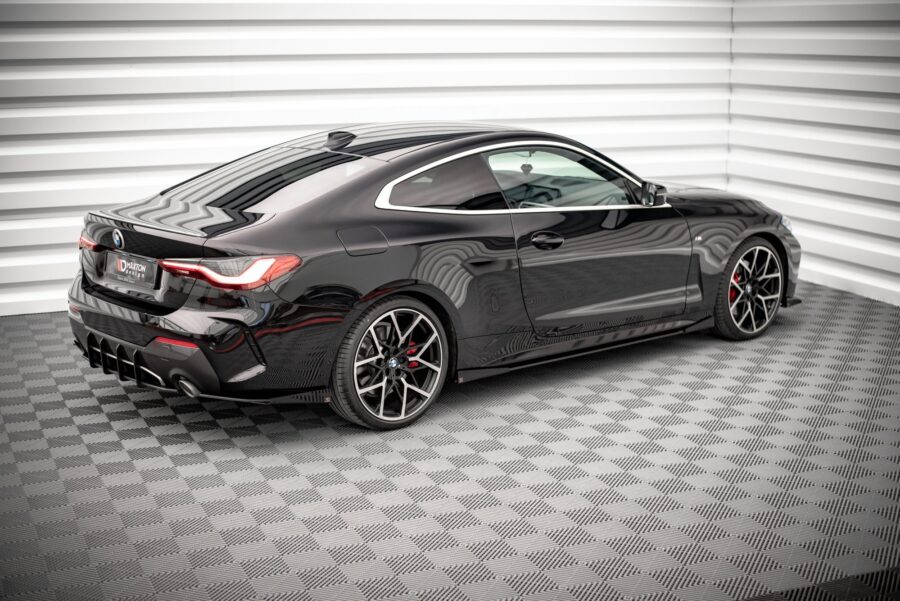 Sideskjørt Street Pro Med Flaps BMW 4 M-Pack / M440i G22 / G23 / G22 Facelift / G23 Facelift – bilde 2 av 3