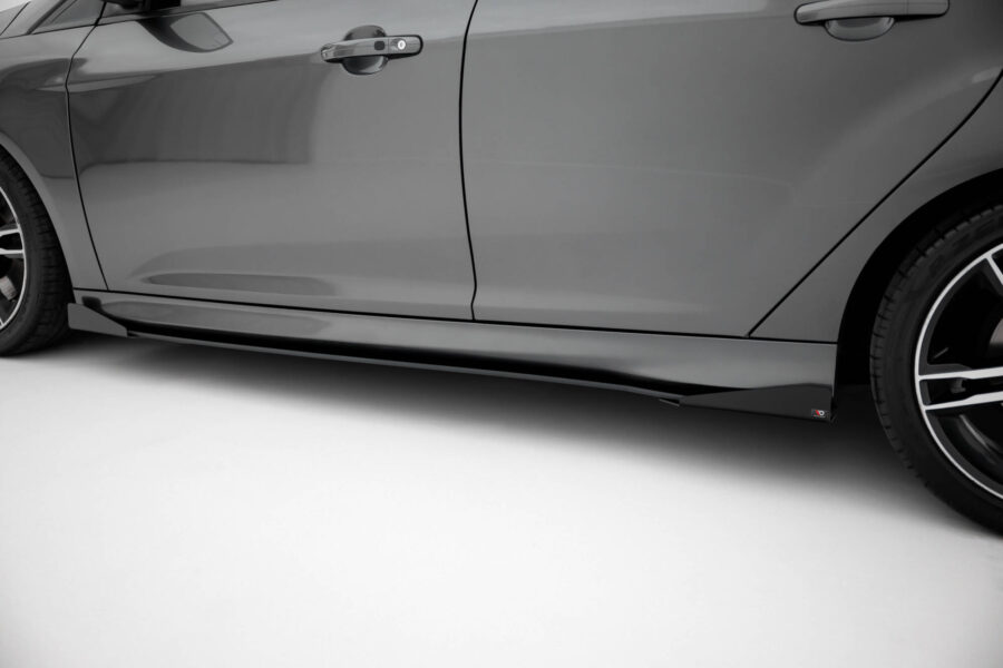 Sideskjørt Street Pro Med Flaps Ford Focus ST Mk3 Facelift – bilde 4 av 7
