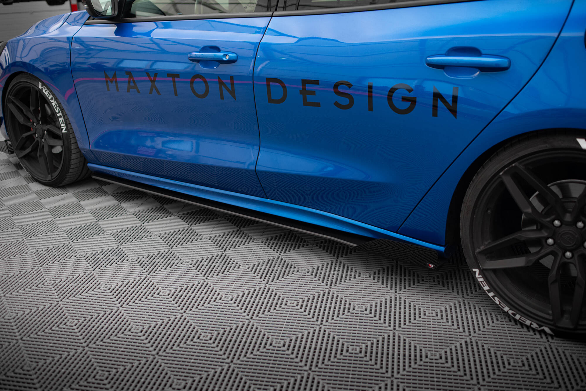 Sideskjørt Street Pro Med Flaps Ford Focus ST/ST-Line MK4 - Bilde 6