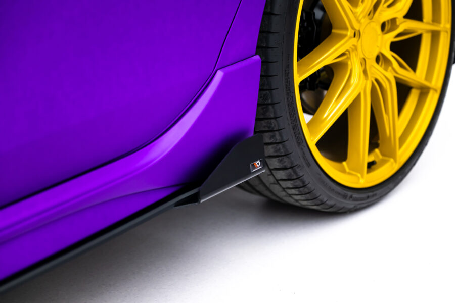 Sideskjørt Street Pro Med Flaps Volkswagen Golf R Mk8 / Mk8 Facelift – bilde 4 av 7