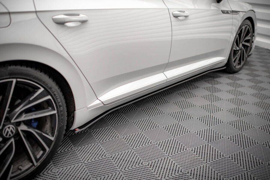 Sideskjørt Street Pro V.2 Volkswagen Arteon R / R-Line Facelift – bilde 3 av 5