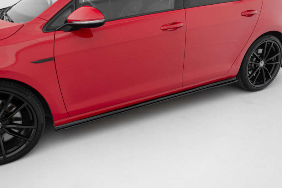 Sideskjørt Street Pro Volkswagen Golf R / R-Line Mk7 Facelift – bilde 1 av 5