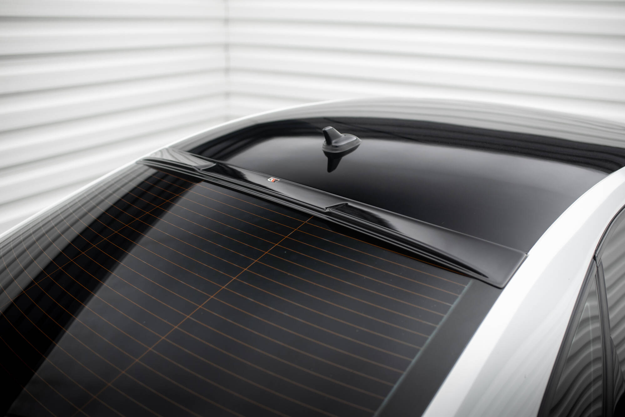 Bakrutespoiler Volkswagen Passat GT B8 Facelift USA - Bilde 2