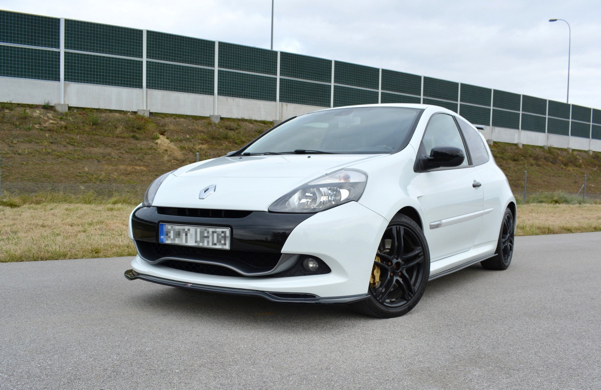 Frontleppe V.1 RENAULT CLIO MK3 RS Facelift - Bilde 2