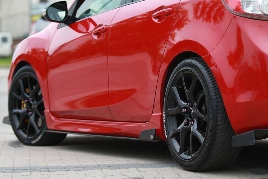 Sideskjørt Racing Mazda 3 MK2 MPS – bilde 1 av 4