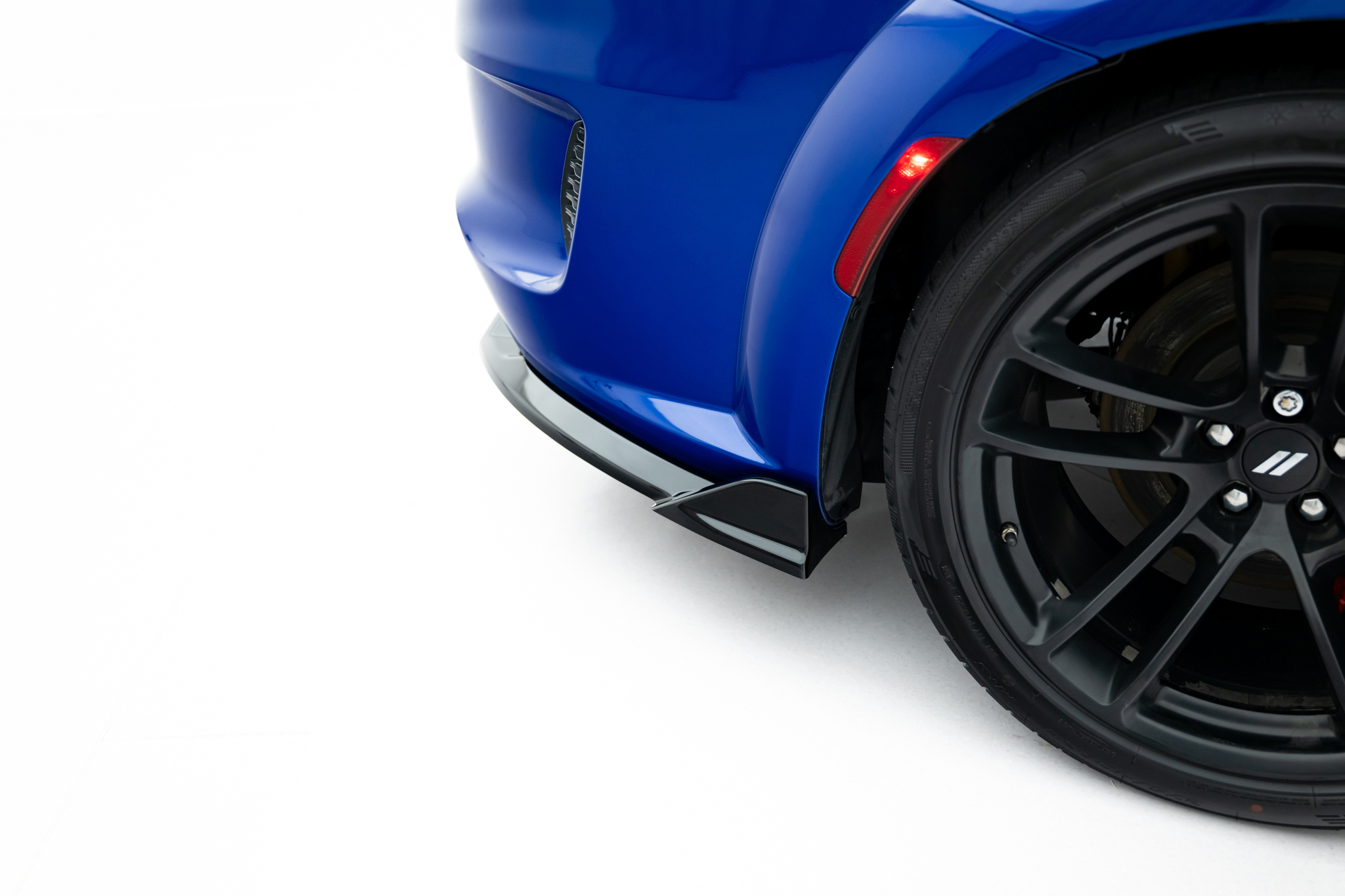 Bakre Flaps Dodge Charger RT Scat Pack Widebody Mk3 Facelift - Bilde 3