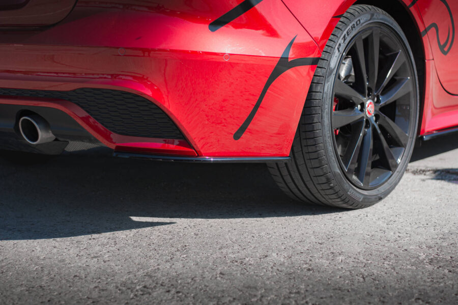 Bakre Flaps Jaguar XE R-Dynamic X760 Facelift – bilde 1 av 4