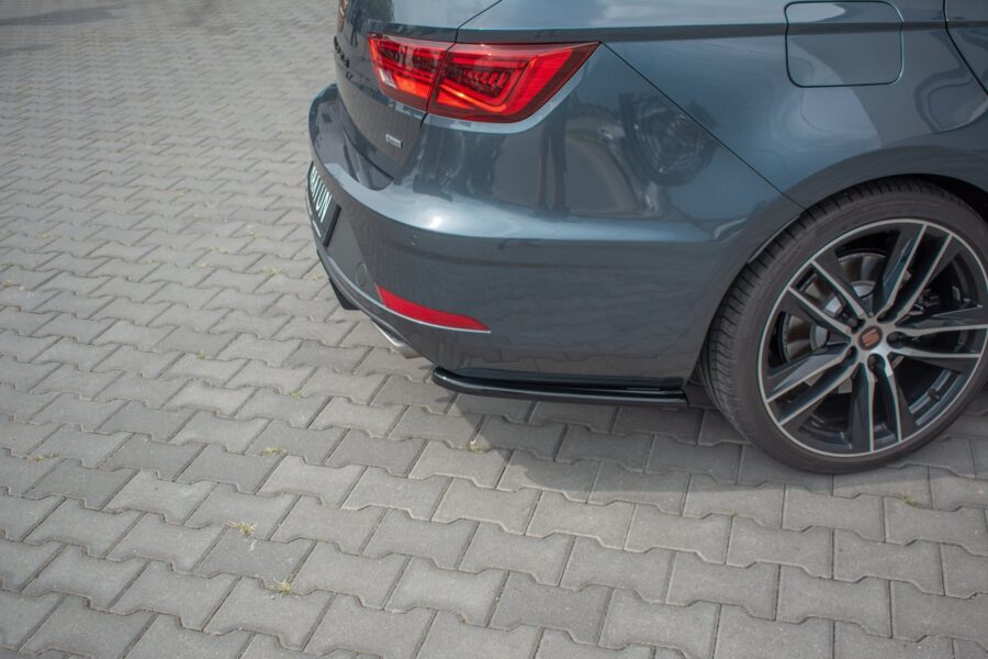Bakre Flaps V.1 Seat Leon Cupra Mk3 FL Sportstourer – bilde 2 av 5