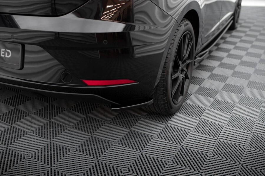 Bakre Flaps V.1 Boczne Seat Leon Hatchback Mk3 Facelift – bilde 1 av 4