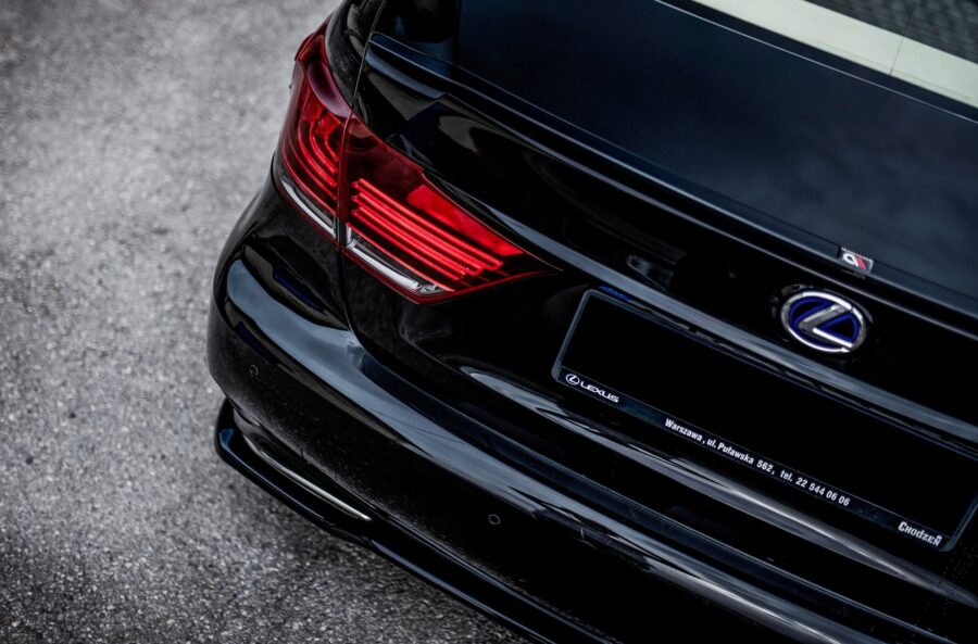 Diffuser Lexus LS Mk4 Facelift – bilde 2 av 7