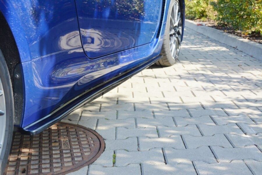 Sideskjørt Lexus RC F – bilde 1 av 6