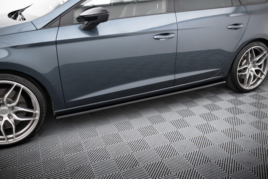 Sideskjørt v.2 Seat Leon Mk3 Cupra/ FR Facelift – bilde 1 av 6