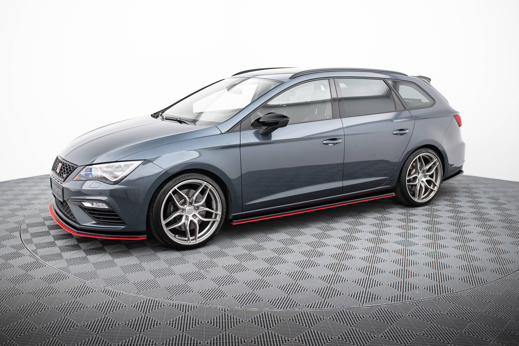 Sideskjørt v.3 Seat Leon Mk3 Cupra/FR Facelift - Bilde 2