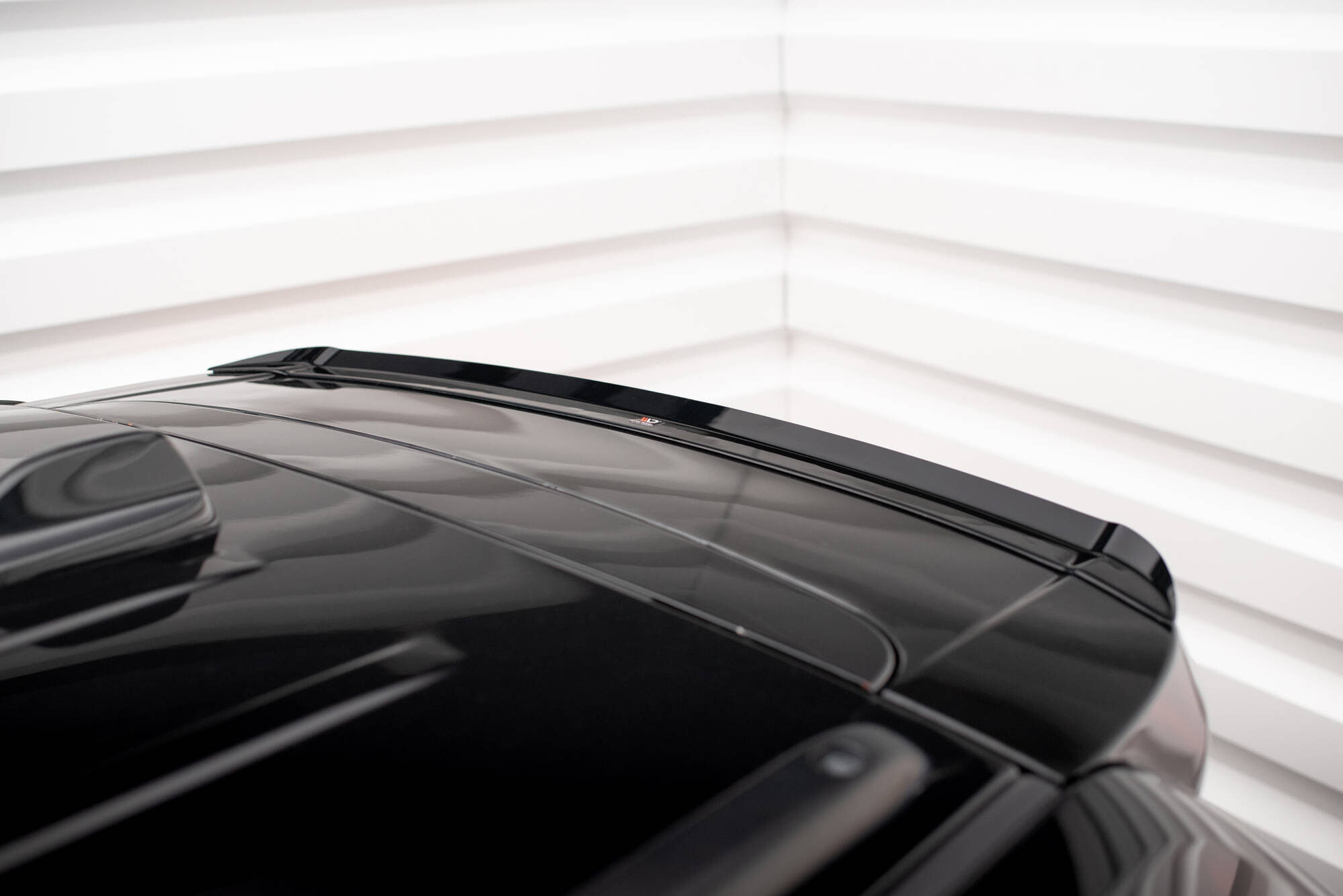 Spoiler Cap Jeep Grand Cherokee WK2 Summit Facelift - Bilde 3
