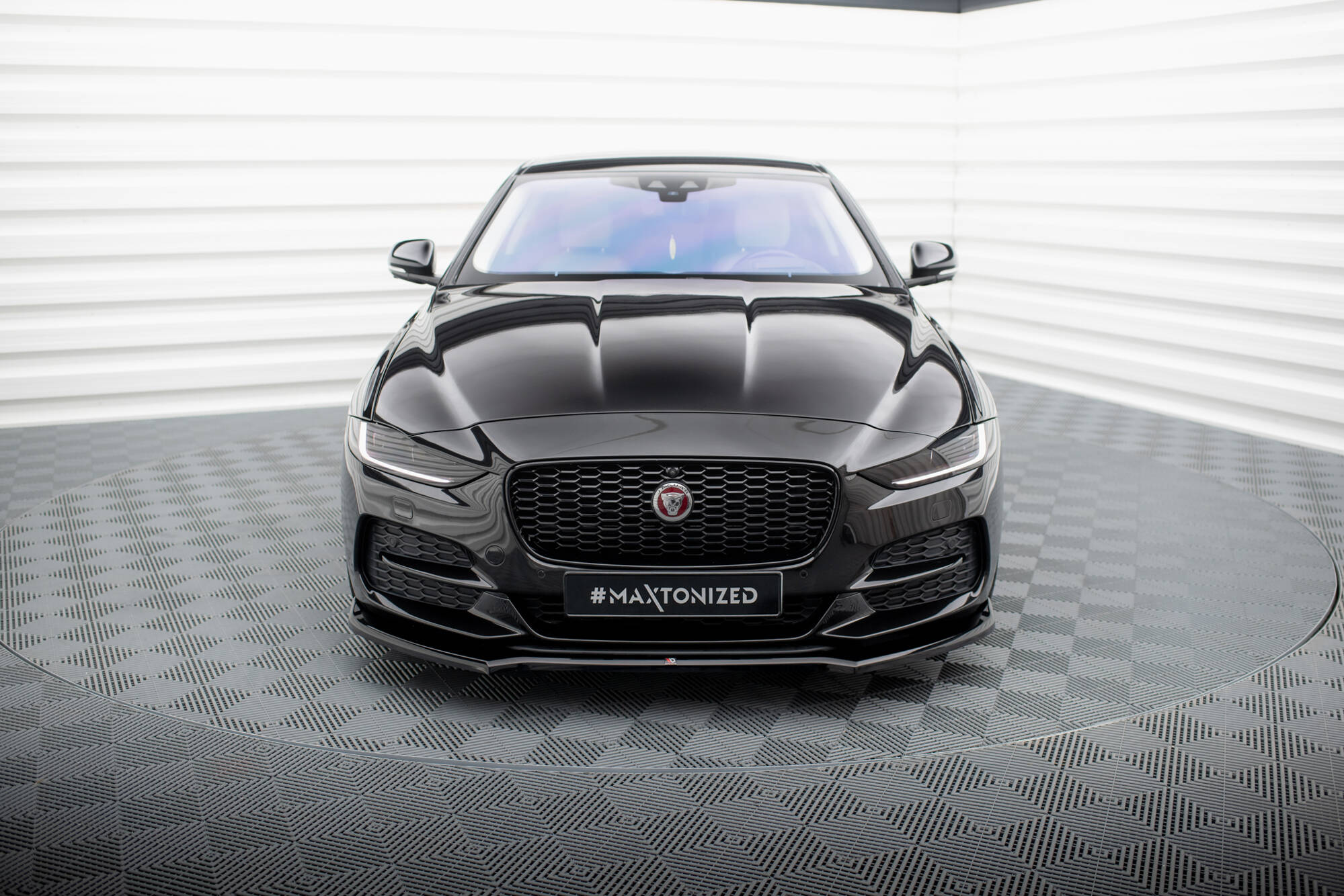 Splittersett Jaguar XE X760 Facelift - Bilde 2