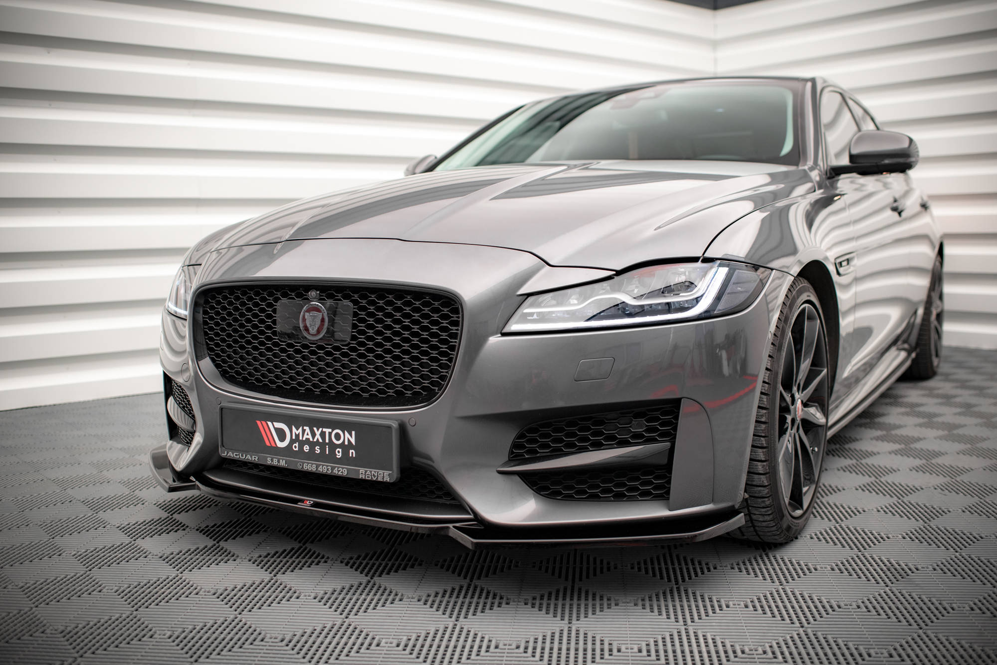 Splittersett Jaguar XF R-Sport Mk2 - Bilde 3