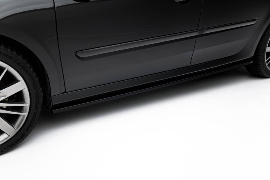 Splittersett Renault Laguna Hatchback GT Mk3 – bilde 5 av 23