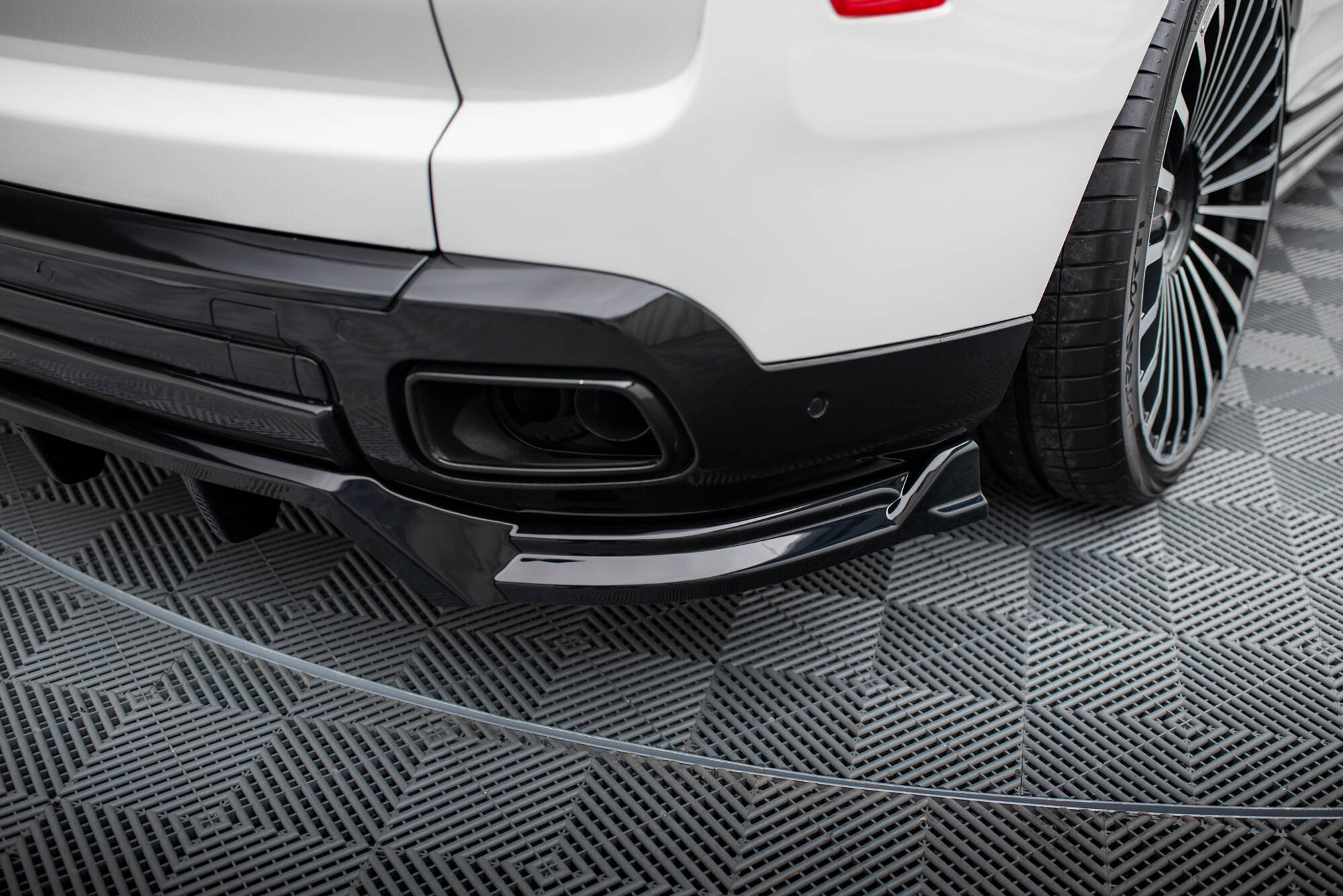 Splittersett Rolls Royce Cullinan - Bilde 9