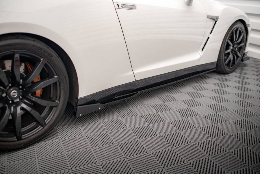 Sideskjørt Med Flaps Nissan GTR R35 Facelift – bilde 2 av 5