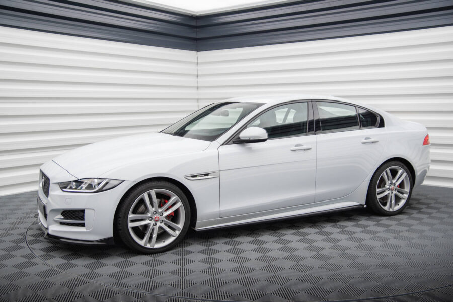 Sideskjørt Jaguar XE R-Sport X760 – bilde 2 av 5
