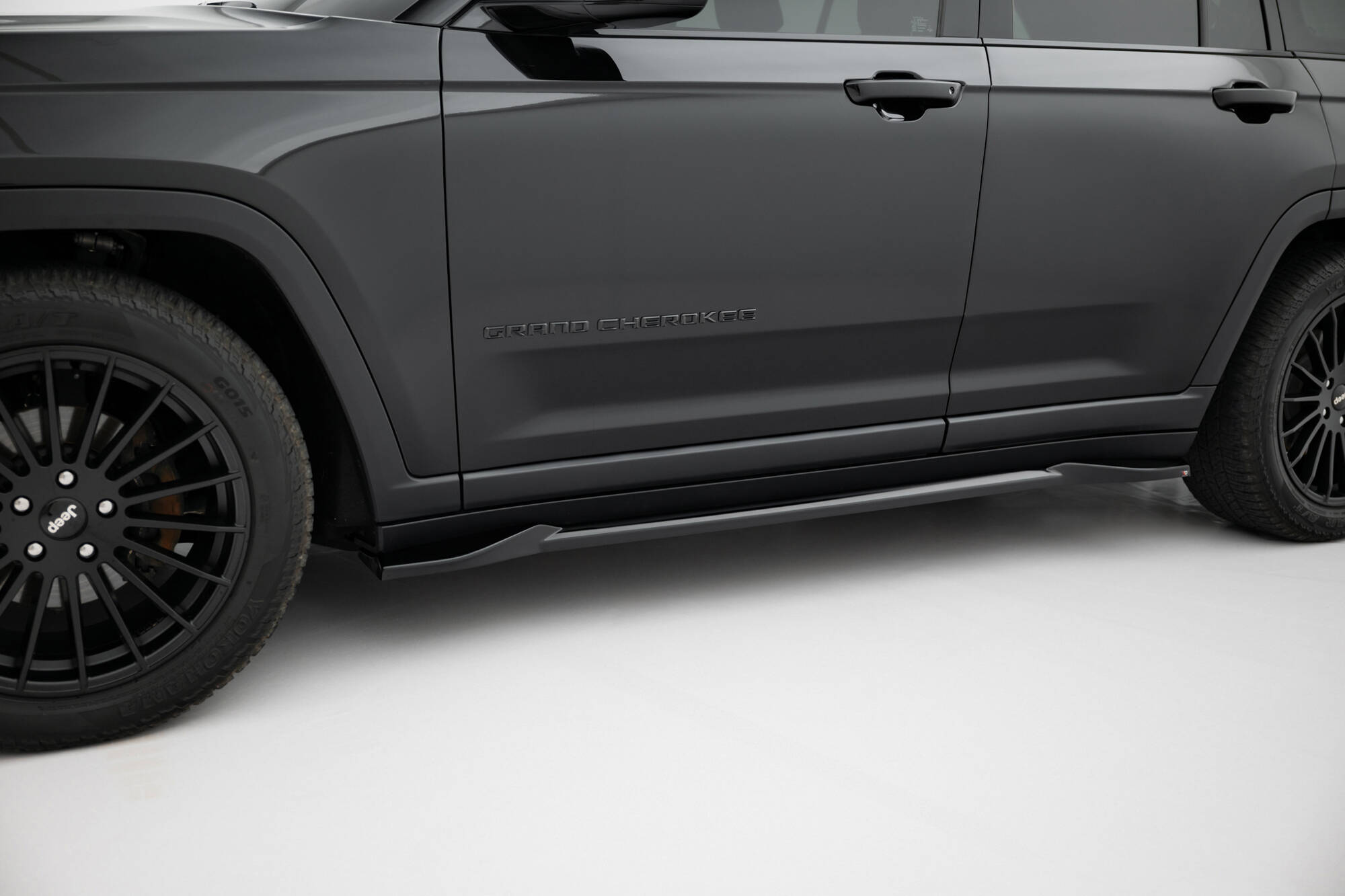 Sideskjørt Jeep Grand Cherokee Trailhawk Mk5