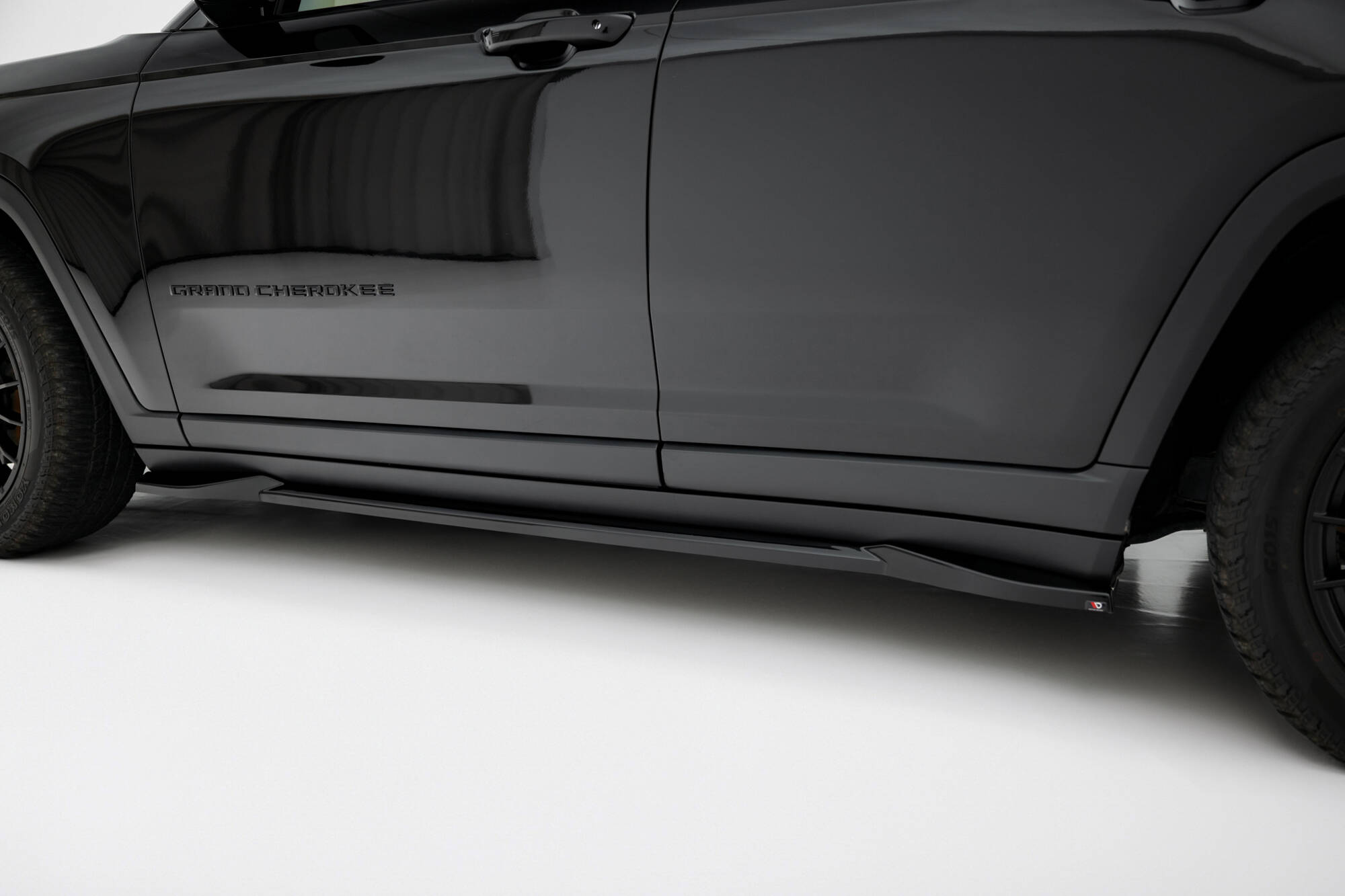 Sideskjørt Jeep Grand Cherokee Trailhawk Mk5 - Bilde 3