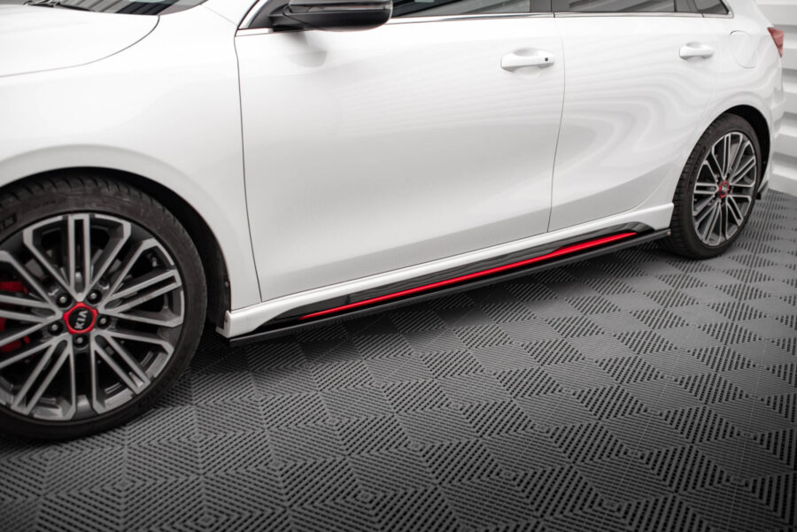 Sideskjørt Kia Ceed GT Mk3 – bilde 1 av 5