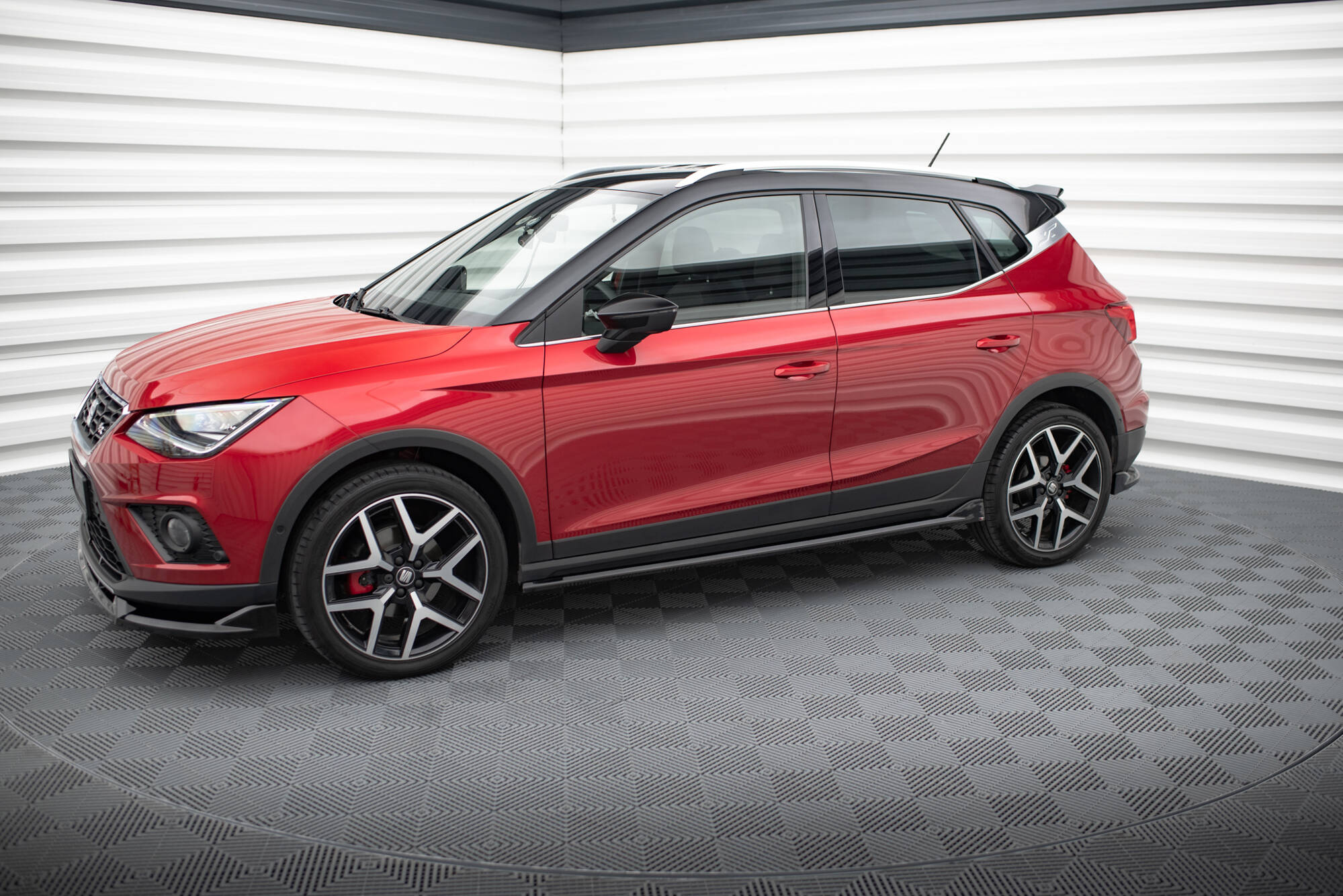 Sideskjørt Seat Arona FR Mk1 - Bilde 2