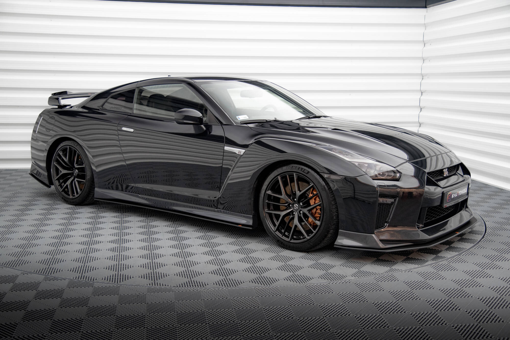 Sideskjørt Street Pro Nissan GTR R35 Facelift - Bilde 3
