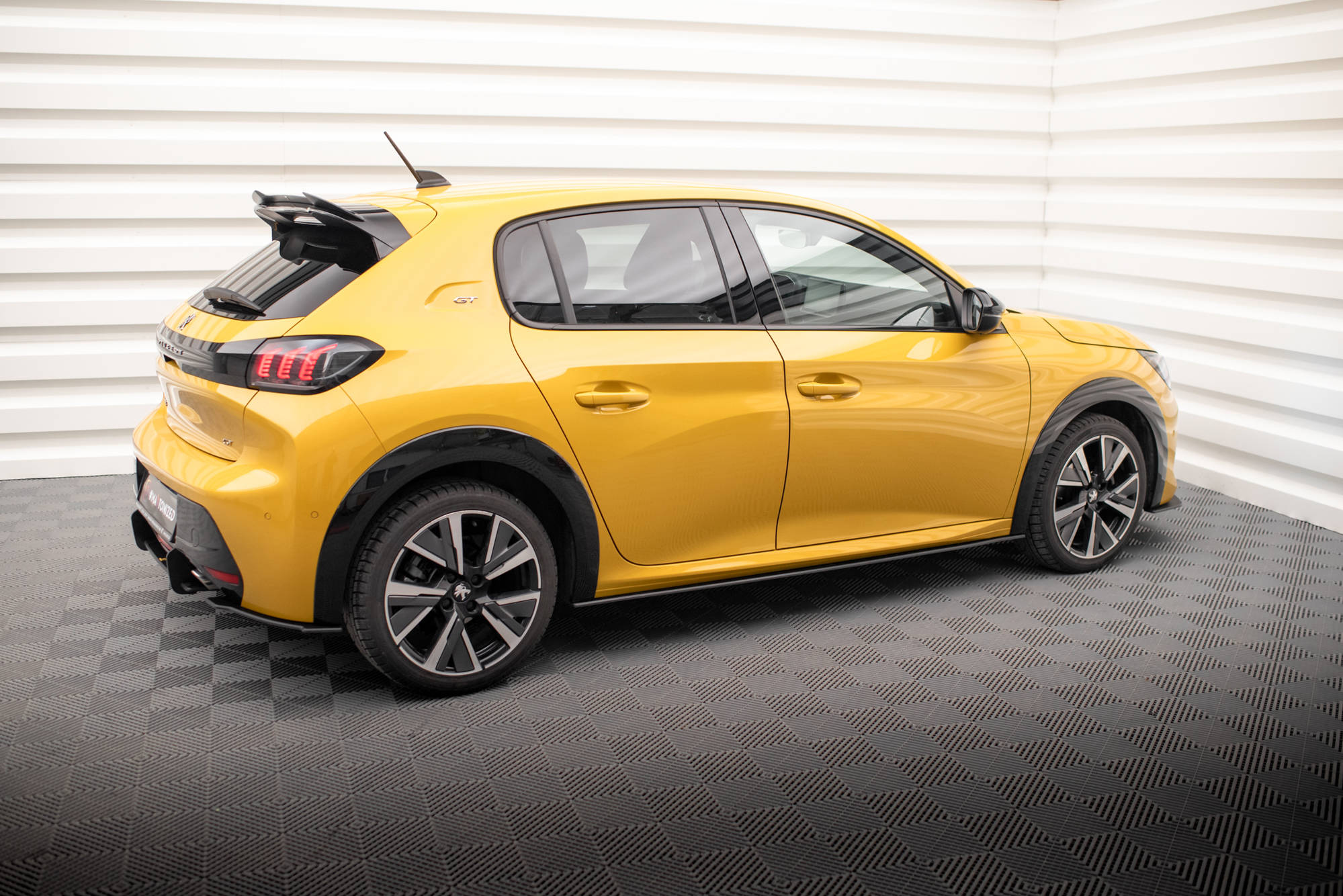 Sideskjørt Street Pro Peugeot 208 GT Mk2 - Bilde 3