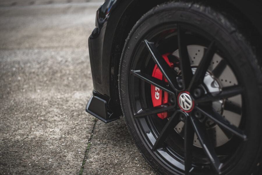 Frontleppe Street Pro VW Golf 7 GTI TCR – bilde 3 av 8