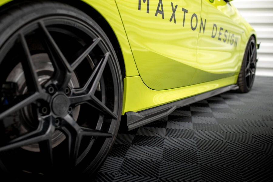 Karbon Sideskjørt BMW 1 F40 M-Pack/ M135i – bilde 7 av 9