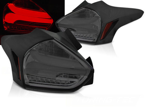 Baklykter Ford Focus 3 15-18 Hatchback LED Bar SEQ Røykfarget – bilde 1 av 2