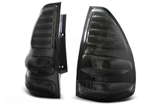 Baklykter Toyota LAND CRUISER 120 03-09 LED Røykfarget – bilde 2 av 2