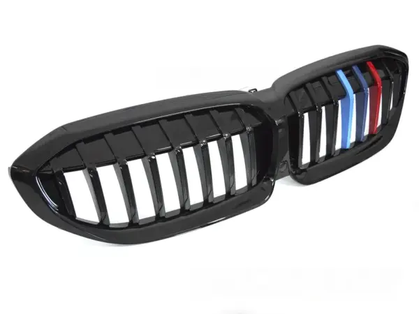 Grill BMW G20/G21 19-22 Kamera M-Tricolor Blank Svart