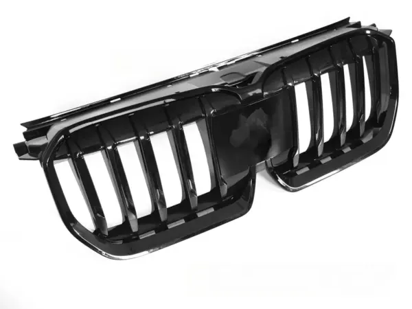 Grill BMW X1 U11 22- Blank Svart