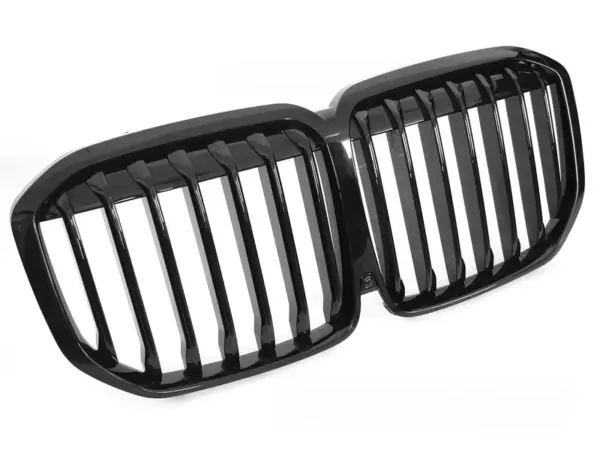 Grill BMW X7 G07 18-22 Kamera Blank Svart
