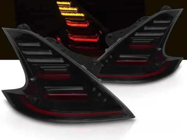 Baklykter Nissan 370Z 09-20 Full LED SEQ Svart/Røykfarget – bilde 1 av 2