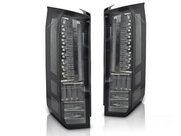 Baklykter VW Crafter 17- Full LED SEQ Røykfarget – bilde 2 av 2